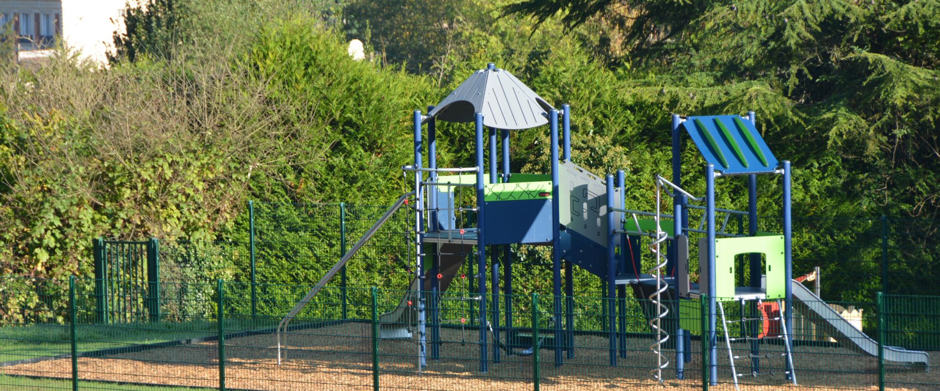 Parc Jeux Le Pré Quartier Jouy le Comte 2024