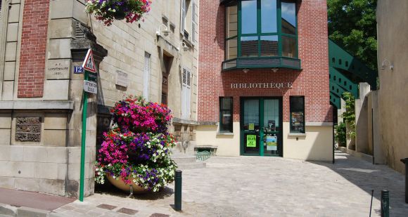 Bibliothèque rue Guichard