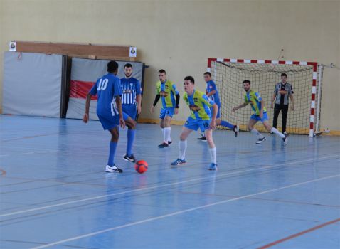 Futsal Gymnase A Colas Parmain